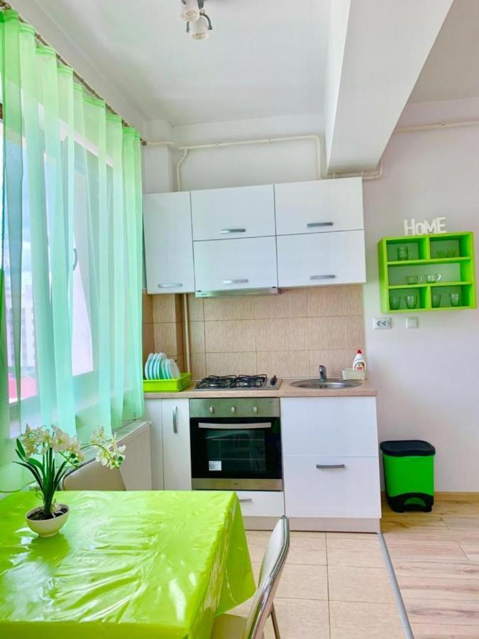 Palas View Apartments Near Palas Mall 雅西 外观 照片