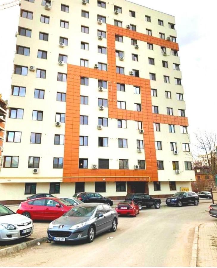 Palas View Apartments Near Palas Mall 雅西 外观 照片